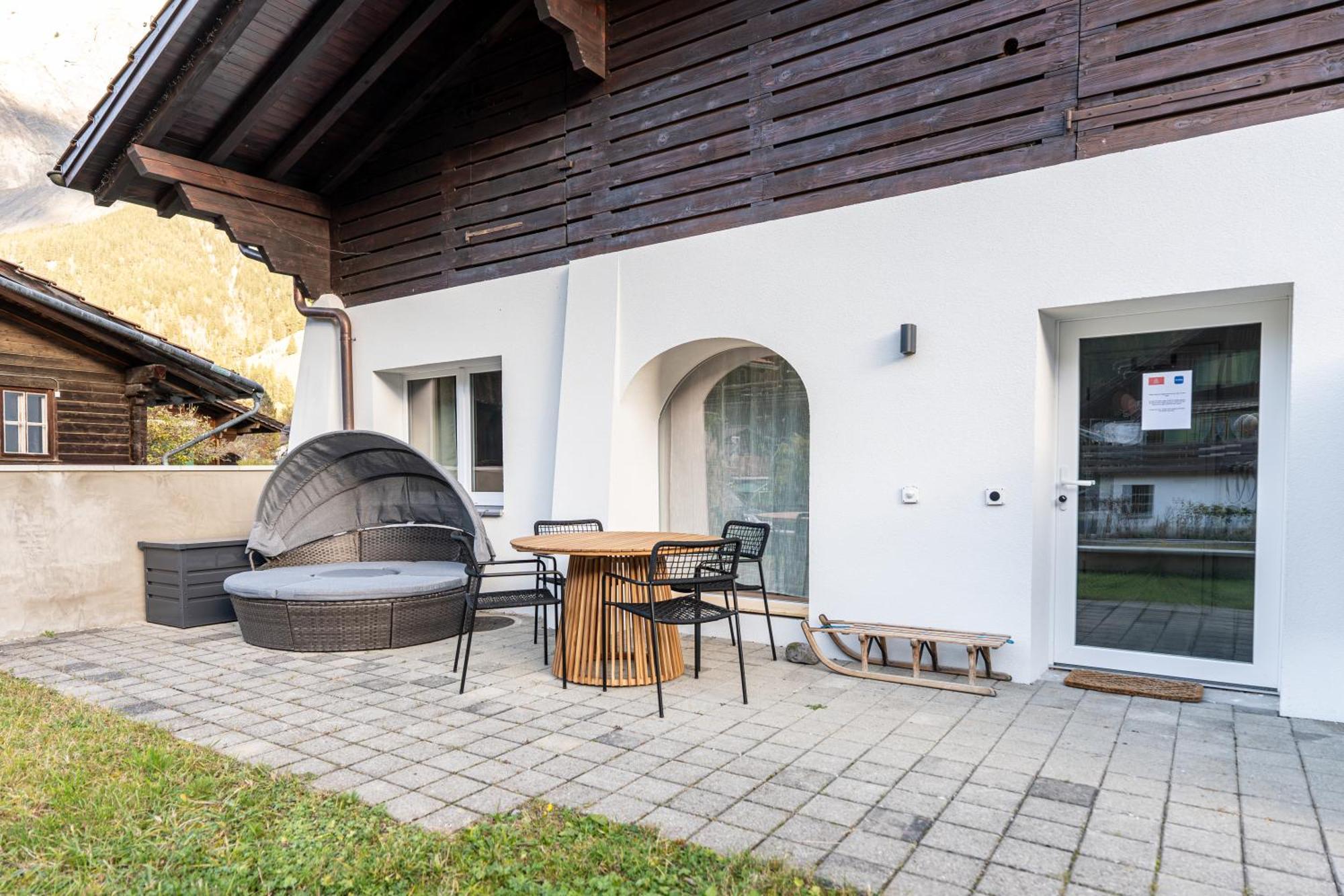 Cute & Cozy Oasis, Private Afternoon Sun Terrace Appartement Kandersteg Buitenkant foto